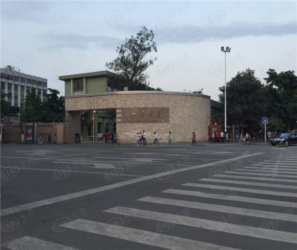 彭州容贵国际商业广场社区实景